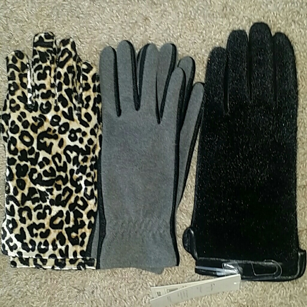😍BUNDLE😍 3 pair of ladies gloves